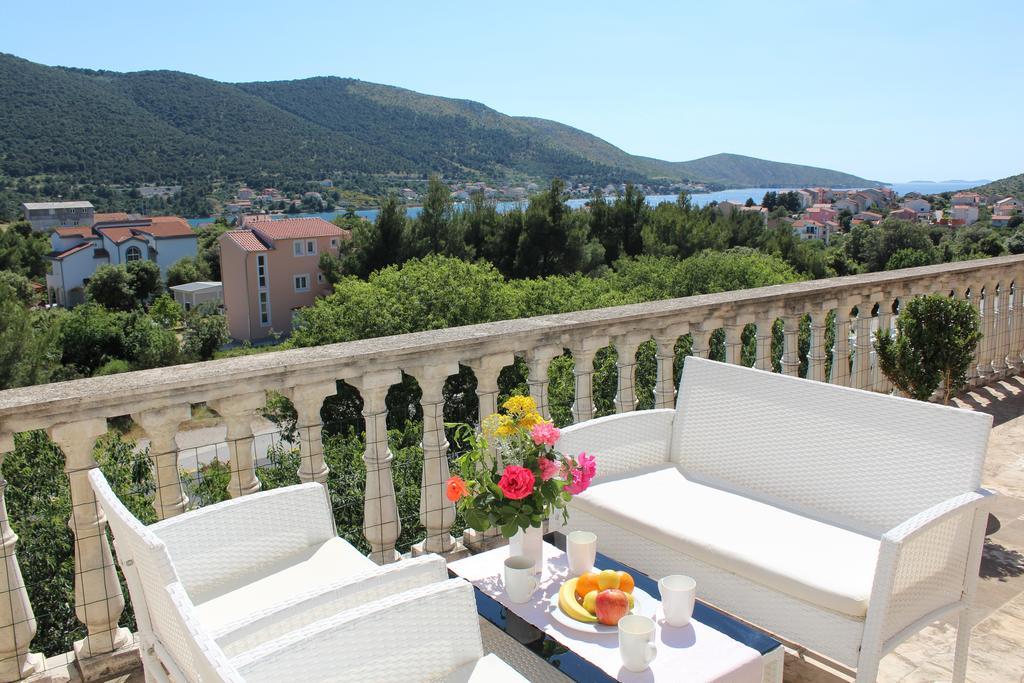 Apartments Stari Sibenik Гребастика Номер фото